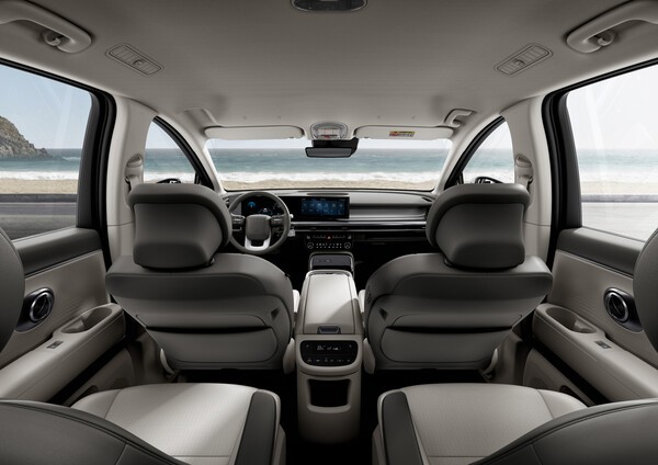 현대차 아이오닉9 2열 인테리어./사진=현대차