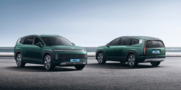 현대차 아이오닉 9에 이오노스피어 그린 펄이 적용된 외관./사진=현대차