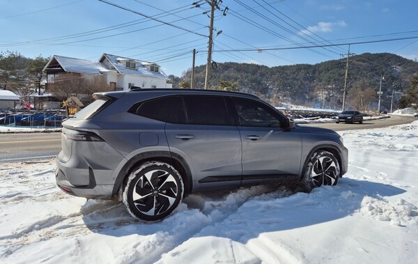 르노 그랑 콜레오스 2.0 가솔린 모델 측면부 / 사진=스마트에프엔