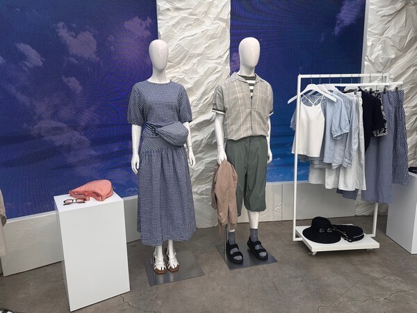 아테네의 여름에서 영감을 받은 유니클로 25SS시리즈 주요 제품들. / 사진=홍선혜 기자 