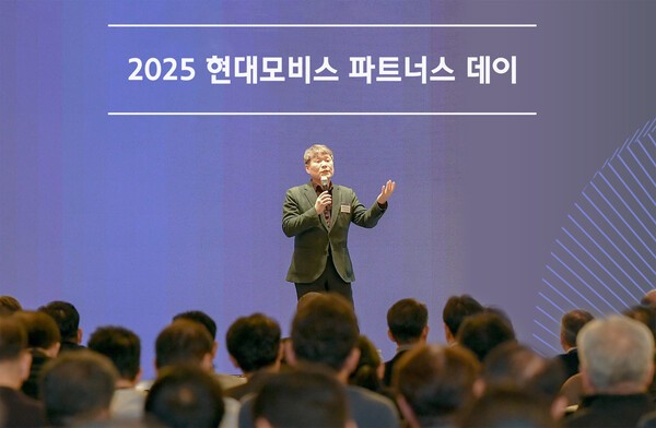 이규석 현대모비스 사장이 '2025 파트너스 데이'에서 말하고 있다./사진=현대모비스