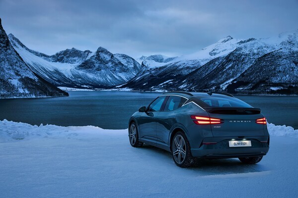 제네시스 GV60 부분변경 모델 후면부./사진=제네시스