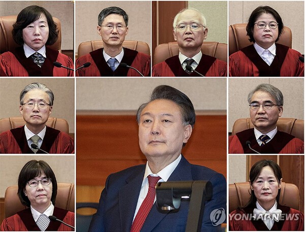 헌법재판소 대심판정에 앉은 정계선(윗줄 왼쪽부터 시계방향), 문형배, 정형식, 김복형, 조한창, 정정미 헌법재판관, 윤 대통령, 이미선, 김형두 헌법재판관. 사진=연합뉴스 