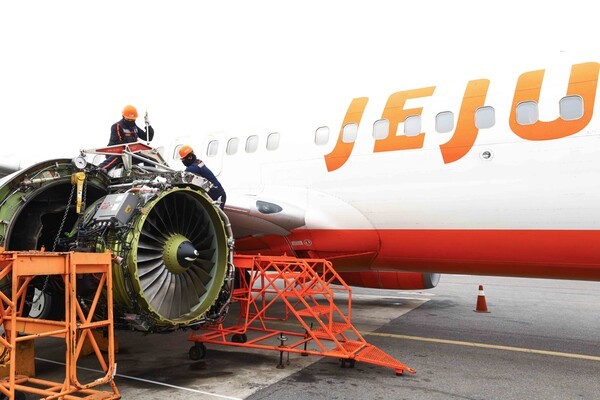 제주항공은 올해 1분기 0.73%(2만2863편 중 166편)의 정비 지연율을 기록해 전년 동기 대비 0.6% 낮췄다고 17일 밝혔다./사진=제주항공