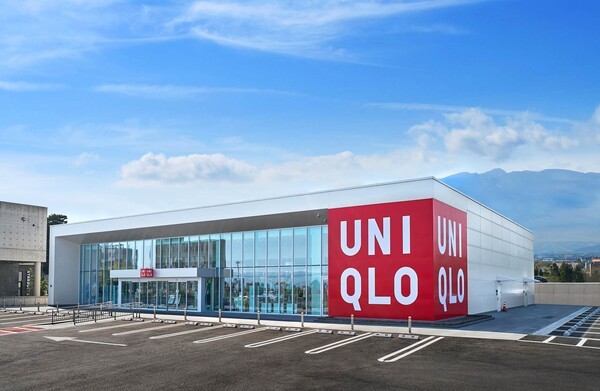 유니클로 제주 도남점 전경