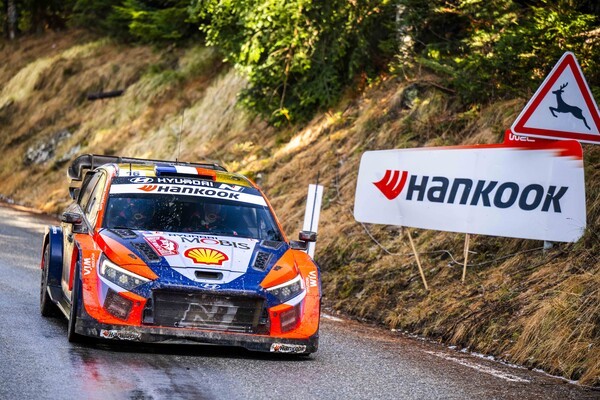 한국타이어가 ‘2025 월드랠리챔피언십(이하 WRC)’의 4라운드 ‘이슬라스 카나리아스 랠리(Rally Islas Canarias)’에 레이싱 타이어를 독점 공급한다고 23일 밝혔다./사진=한국타이어