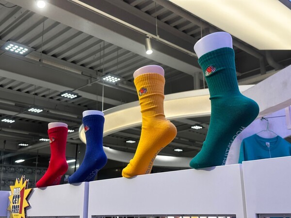 프룻 젤리 크루 삭스. / 사진=홍선혜 기자