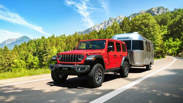 지프가 5월 가정의 달을 맞아 가족과 함께하는 특별한 쉼을 제안하는 '자유를 달리고, 쉼을 품다' 캠페인을 전개한다고 2일 밝혔다./사진=스텔란티스코리아