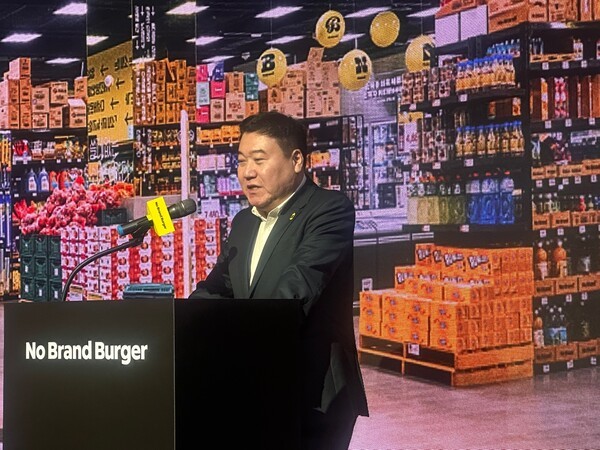 강승협 신세계푸드 대표가 발표를 진행하고 있다. / 사진=홍선혜 기자