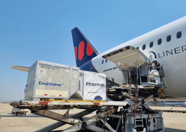 에어프레미아는 기존 '중국 S&ASea and Air, 통칭 C커머스) 물량' 중심의 판매 구조에서 벗어나 의약품, 기업물류, 신선식품 등 고부가가치 특수 화물 수송에 집중하며 항공 화물 시장 내 경쟁력을 강화하고 있다고 9일 밝혔다./사진=에어프레미아