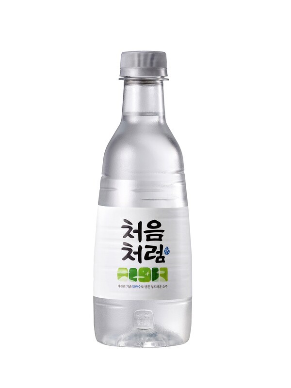롯데칠성음료, 처음처럼 375ml 페트 출시. / 사진=롯데칠성음료
