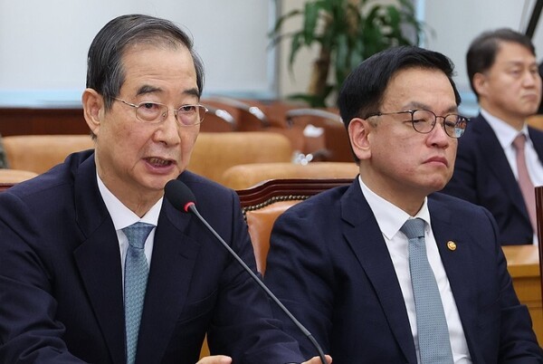 한덕수 전 국무총리(왼쪽)와 최상목 전 경제부총리 / 사진=연합뉴스