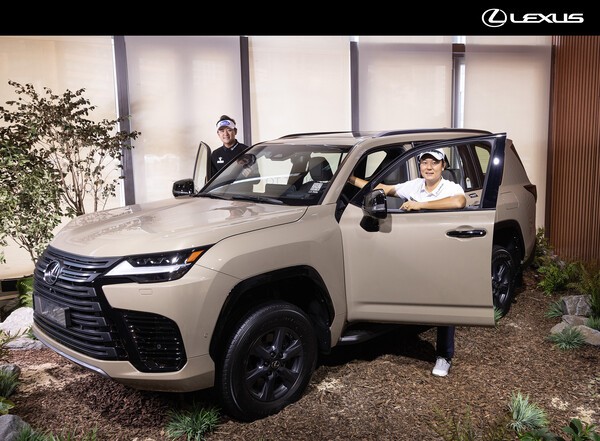 렉서스코리아, ‘팀 렉서스’ 박상현·함정우 선수에게 플래그십 SUV ‘디 올 뉴 LX 700h’ 제공