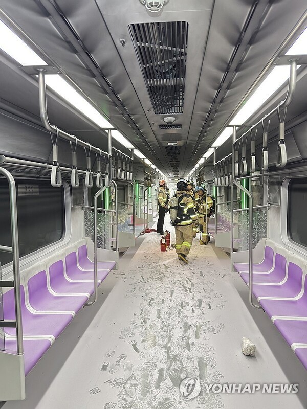 서울지하철 5호선 객차 내부의 모습 /사진=연합뉴스