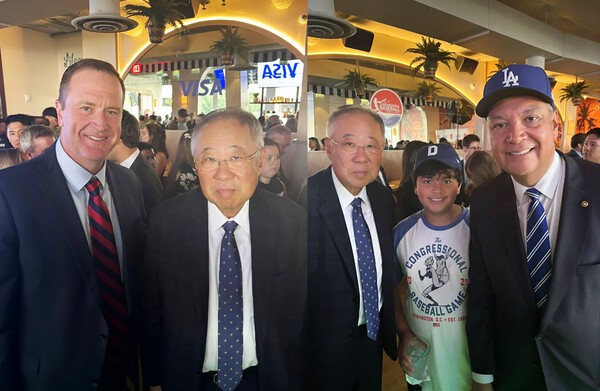 류진 한국경제인협회 회장이 10일(미 워싱턴 현지시각 기준) 워싱턴D.C.에서 美 의회 자선야구대회 공식 리셉션에 참석해 미국 주요 상·하원 의원들을 대상으로 한국 기업의 대미 투자 성과와 조선·에너지 등 한·미 유망 협력 분야 경쟁력을 소개했다. 리셉션에는 텍사스, 조지아, 테네시, 인디애나, 아이오와 등 한국 기업의 대규모 투자가 이뤄지고 있는 지역을 포함해 25개 주 상·하원 의원 69명이 참석했다. 왼쪽부터 에릭 슈미트 상원의원(공화·미주리), 알렉스 파디야 상원의원(민주·캘리포니아) /사진=한경협