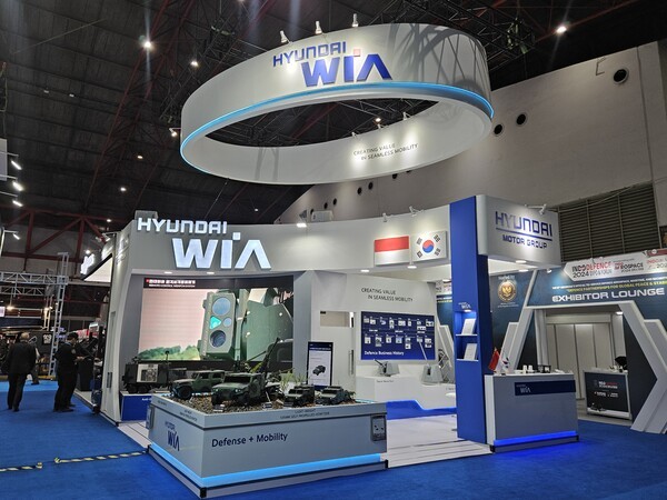 인도네시아 자카르타에서 11일(현지시간) 개막한 방위산업 전시회 ‘INDO Defence 2025 Expo & Forum’에 참가한 현대위아의 전시장. /사진=현대위아
