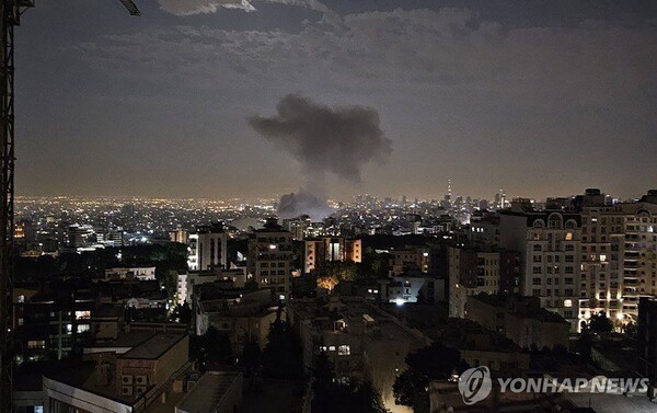 이스라엘의 공습을 받은 이란 수도 테헤란. /사진=연합뉴스
