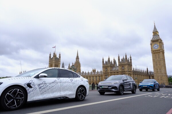 한국타이어가 오는 21일 영국 런던에서 개최되는 전기차 페스티벌 '2025 런던-브라이튼 EV 랠리' 공식 후원사로 참여한다고 18일 밝혔다. /사진=한국타이어