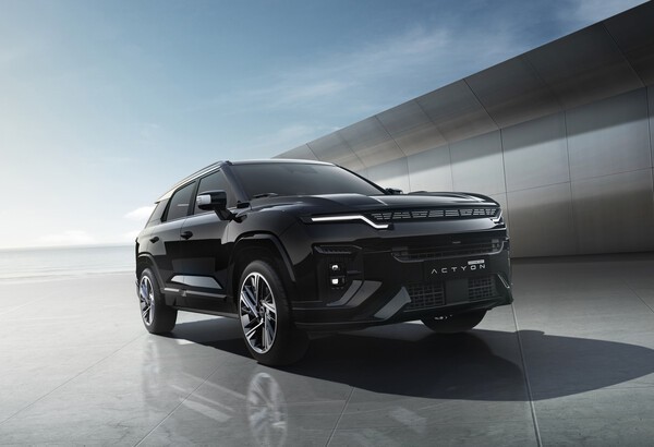 KGM ‘액티언 하이브리드’