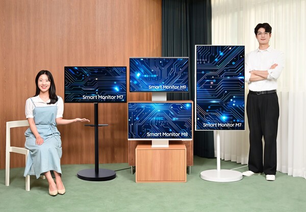 2025년형 스마트모니터 신제품 3종과 무빙스탠드 신제품 / 사진=삼성전자