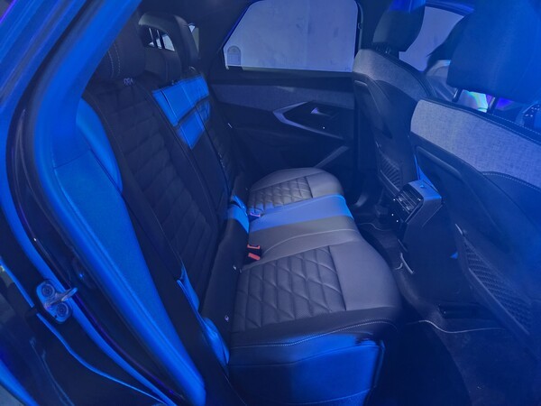 3일 푸조가 공개한 올 뉴 3008 2열 인테리어. /사진=김동하 기자