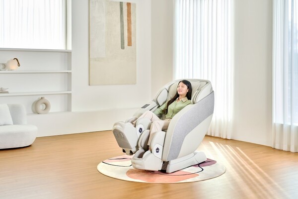 바디프랜드가 올 상반기 공공기관, 경찰서·소방서, 경로당 등에 안마의자를 공급한 B2G(business-to-government) 실적이 전년비 22.3% 증가했다/사진=바디프랜드 