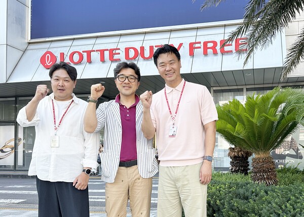 롯데면세점 임직원들이 위기의 순간 신속한 응급조치와 심폐소생술(CPR)로 의식을 잃고 쓰러진 고객의 소중한 생명을 구했다/사진=롯데면세점  