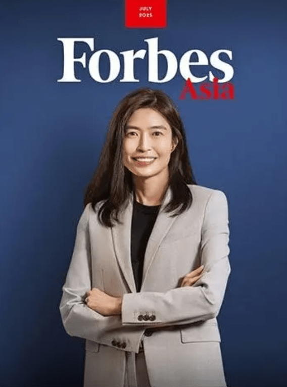 정신아 카카오 대표가 포브스 아시아 7월호 표지 모델로 선정됐다. / 사진=포브스 페이지 캡처