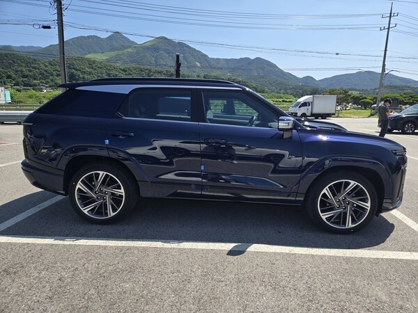 KGM 액티언 하이브리드 측면. /사진=김동하 기자