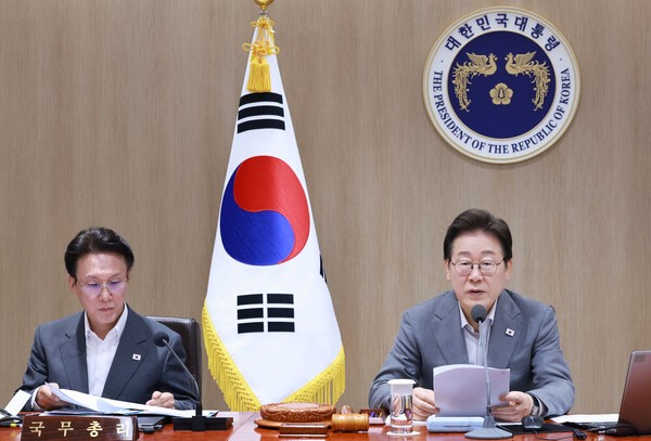 이재명 대통령이 15일 서울 용산 대통령실 청사에서 열린 국무회의에서 발언하고 있다./사진=연합뉴스