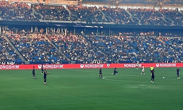 농심이 미국 프로축구리그(MLS) 구단 'LA 갤럭시'의 홈경기에서 농심을 테마로 한 행사 '농심데이'를 진행했다.