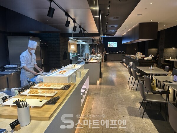 서울 영등포구 여의도에 위치한 한 뷔페 매장의 모습./사진=김선주 기자