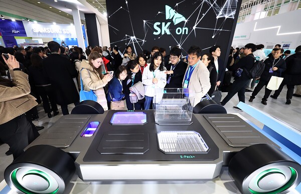  SK온 전기차 하부 모형 /사진=연합뉴스