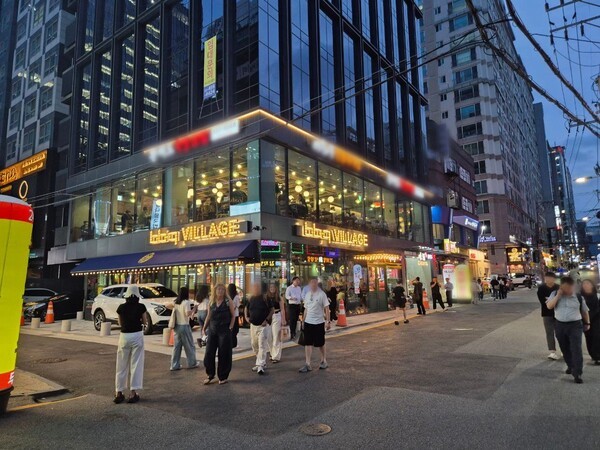 ‘BBQ 강남점’의 모습./사진=제너시스BBQ