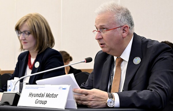 현대자동차 HMG에너지&수소사업본부 켄 라미레즈(Ken Ramirez) 부사장이 제16차 청정에너지 장관회의(CEM16) 산업탈탄소 및 에너지 효율 세션에 참석해 발언하고 있다. /사진=현대차그룹