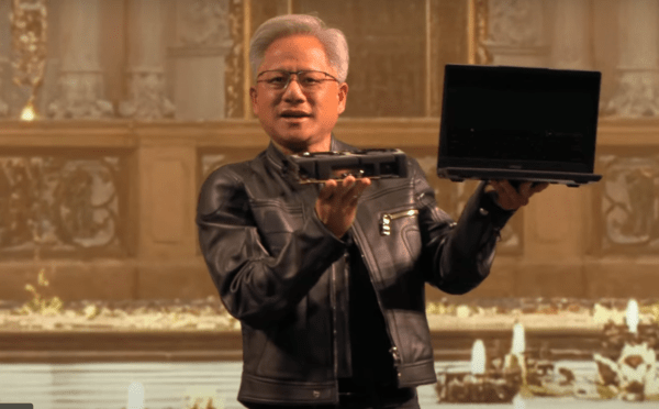 젠슨 황 엔비디아 최고경영자(CEO)가 대만 타이베이에서 열린 '컴퓨텍스 2025' 키노트 연설을 하고 있다. /사진=엔비디아 젠슨 황 키노트 영상 캡처