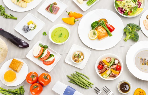 대한항공은 특별 기내식으로 제공하는 식사 조절식 메뉴 7종을 리뉴얼했다고 4일 밝혔다. /사진=대한항공