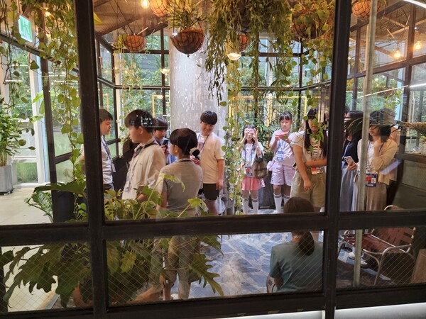 스마일게이트, 사회취약계층 청소년 대상 진로체험 프로그램 진행/사진=스마일게이트