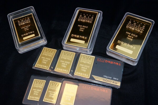 개인 투자자들이 이달 들어 금 관련 상품을 폭풍 매수한 것으로 나타났다. /사진=연합뉴스