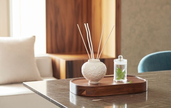 프래그런스 달항아리 디퓨저./사진=워커힐