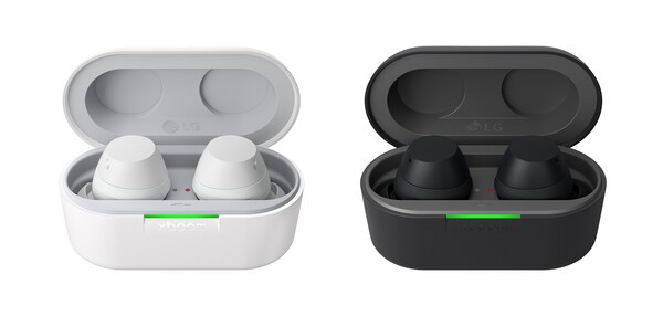 LG 엑스붐 버즈 플러스 화이트와 블랙 모델 /사진=LG전자