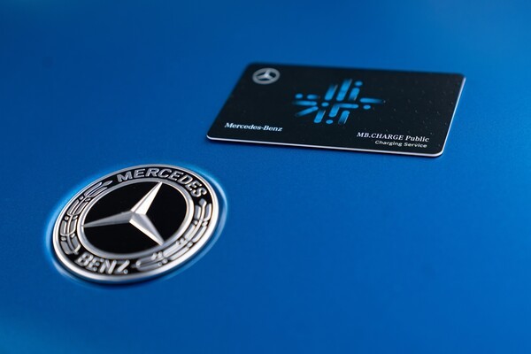 고객은 앱을 통해 ▲내비게이션 기반 충전소 검색, ▲실시간 이용 가능 여부, ▲예상 충전 시간, ▲혼잡 시간대, ▲충전 요금 예측, ▲충전 이력 등 다양한 정보를 편리하게 확인할 수 있다. /사진=메르세데스-벤츠 코리아