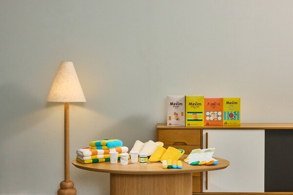 동서식품, ‘컬러 오브 맥심’ 한정판 패키지 출시