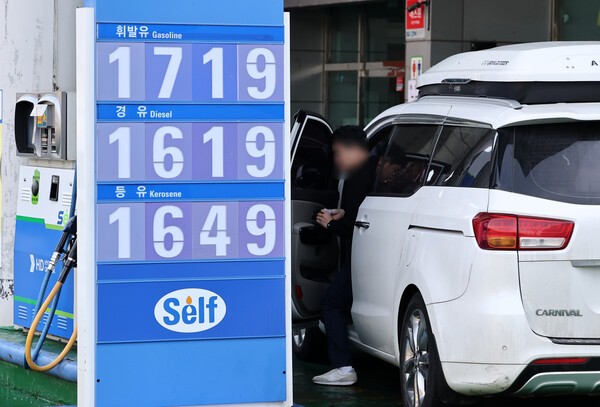 소비자는 가격 결정 구조가 불투명하기 때문에 항상 ‘폭리를 취하는 것 아니냐’는 의심을 품게 된다. /사진=연합뉴스