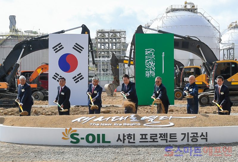 현재 공정 진도율은 약 85% 수준이며, TC2C 가열로, 폴리머 주요 설비 등을 설치 완료했다. 자동화창고 구축 및 공정제어시스템 테스트 진행 중이며, 2026년 하반기 상업 가동을 목표로 하고 있다. /사진=에쓰오일