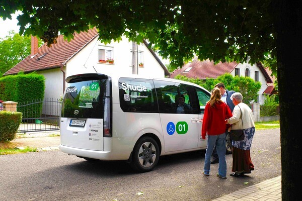 약 11주간 진행한 시범기간 동안 셔클 차량 2대를 투입해 총 탑승 3138명, 호출 2950건을 기록했다. /사진=현대자동차·기아