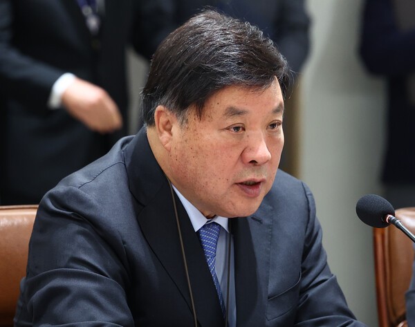 서정진 셀트리온 회장이 16일 용산 대통령실에서 열린 한미 관세협상 후속 민관 합동회의에서 발언하고 있다. /사진=연합