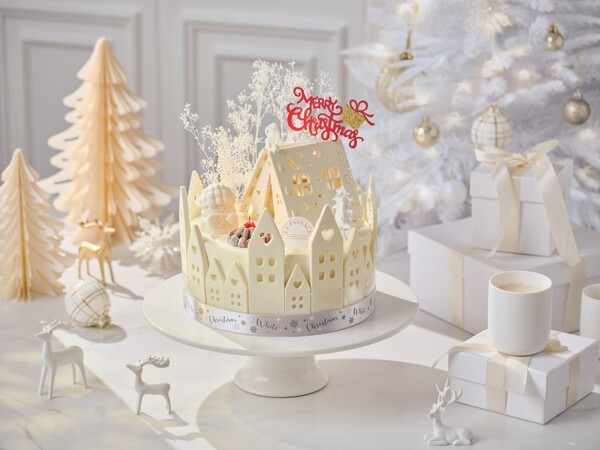 워커힐이 크리스마스 시즌 한정 출시한 ‘2025 뤼미에르 블랑슈 케이크’./사진=워커힐 호텔